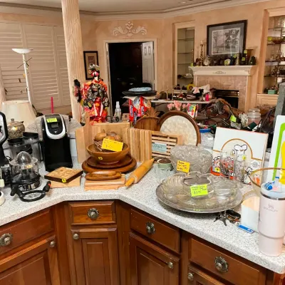 Estate sale photo