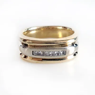 Sale Photo Thumbnail #170