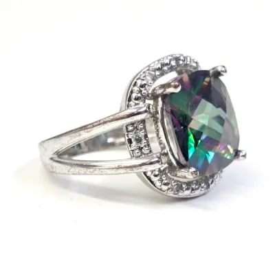 Sale Photo Thumbnail #520