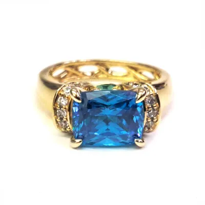 Sale Photo Thumbnail #562