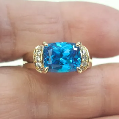 Sale Photo Thumbnail #561
