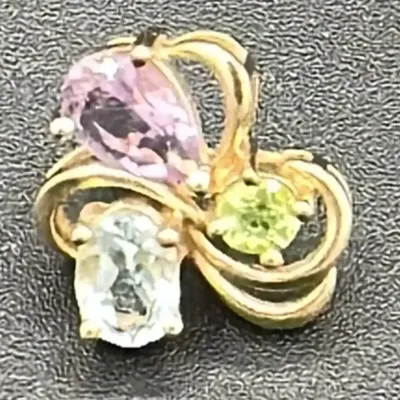 Gold Tone Tri-Gemstone Clover Pendant