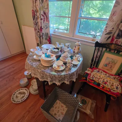 Estate sale photo