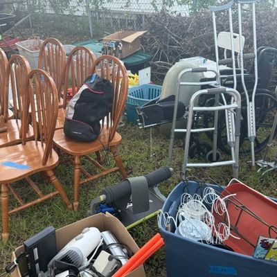 Estate sale photo