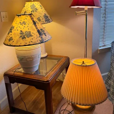3 Table Lamps And 57” Floor lamp - All In working condition