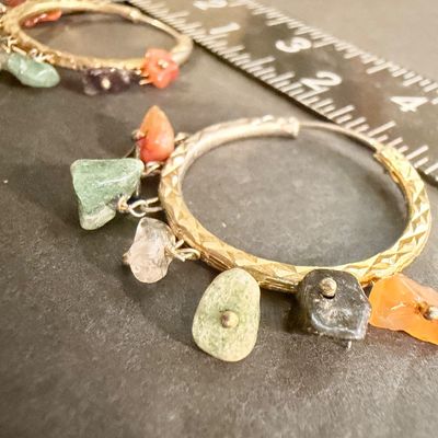 Stone type colorful dangle hoop earrings