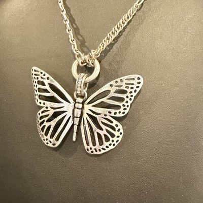 Vintage style silver tone butterfly necklace