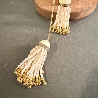 Vintage style gold tone slider necklace