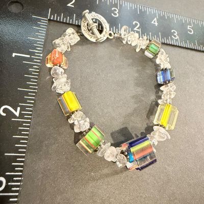 Bead retreat marked colorful art glass type crystal type beaded bracelet