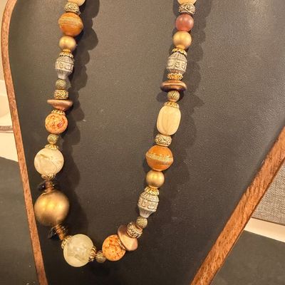 Vintage style statement necklace