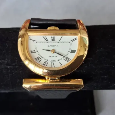 Vintage SARCAR Genève Gold-Tone Swiss Wristwatch with Roman Numeral Dial