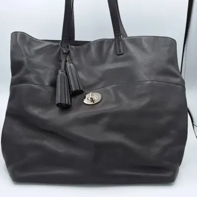 COACH Legacy Turnlock Black Leather Tote Bag E1393-26461*Authenticated*