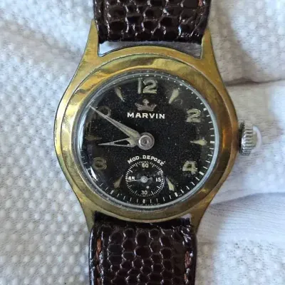 Vintage MARVIN Black Dial Small Seconds Manual Wind Wristwatch