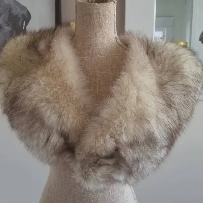 Vintage Silver Fox Fur Stole / Shoulder Wrap