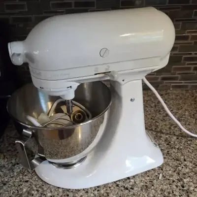 KitchenAid Ultra Power 10-Speed Stand Mixer with Attachments, Cover & Manual