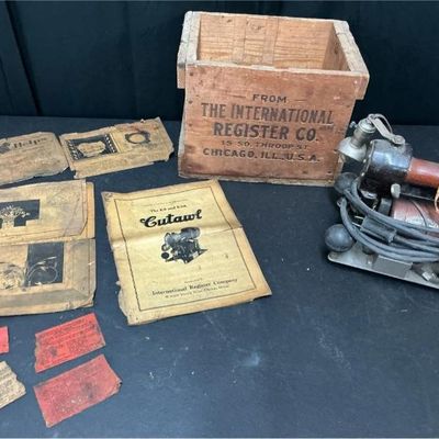 Estate sale photo