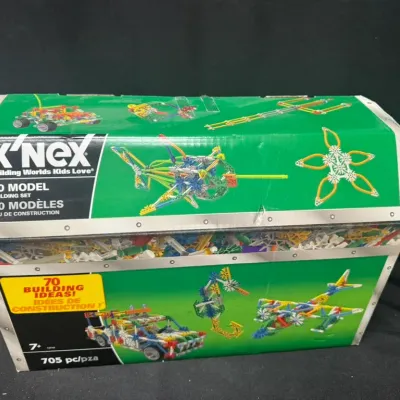 Sale Photo Thumbnail #3: Full KNEX sets