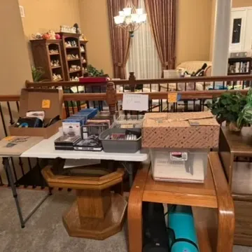 Sale Photo Thumbnail #19: Tables and furniture, CDs BluRays and more