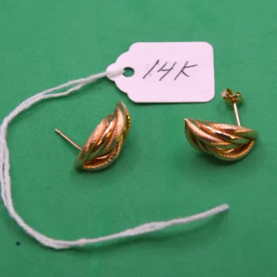 Sale Photo Thumbnail #3: 14k Earrings 