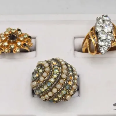 1000 costume rings