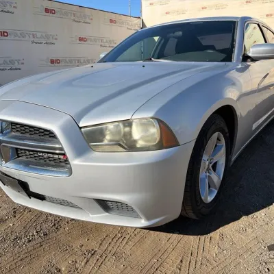 Sale Photo Thumbnail #17: 160 2012 dodge charger low miles