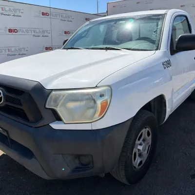 300 2014 toyota tacoma