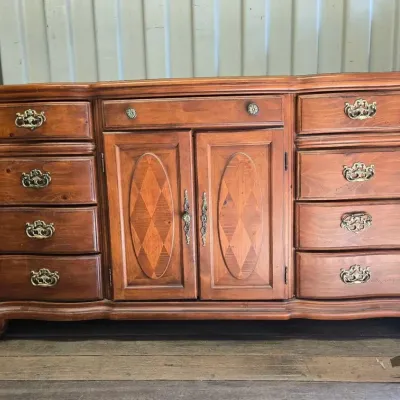 7514 vintage 9 drawer dresser