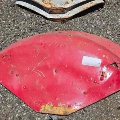 70004 2 red ford tractor fenders