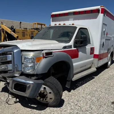 Sale Photo Thumbnail #44: 515 2016 ford f 450 ambulance