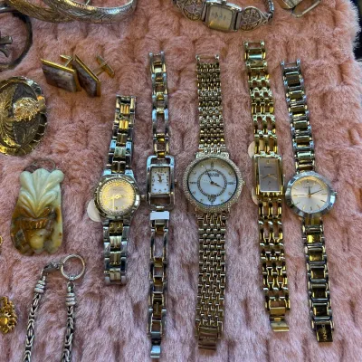 Sale Photo Thumbnail #66