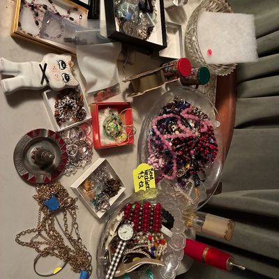 Sale Photo Thumbnail #91