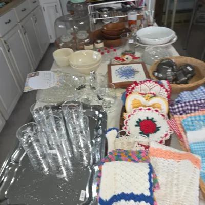 Sale Photo Thumbnail #25