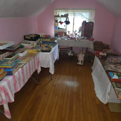 Sale Photo Thumbnail #164
