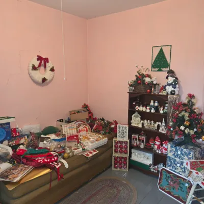 Sale Photo Thumbnail #252