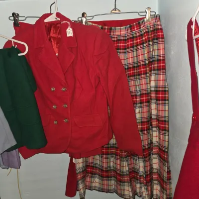 Sale Photo Thumbnail #250