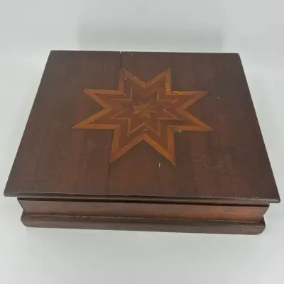 Antique/Vintage Inlaid Wood Keepsake Box with Starburst Design & Mirror