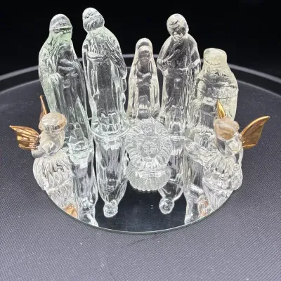 Vintage Glass Nativity Set 1980’s
