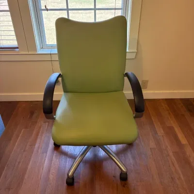 Green Upholstered Rolling Office Desk Chair with Arms