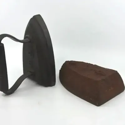Antique Cast Iron Sad Irons / Flat Irons (2pc)