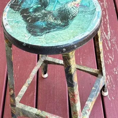 Vintage Wooden Round Rooster Pattern Stool 