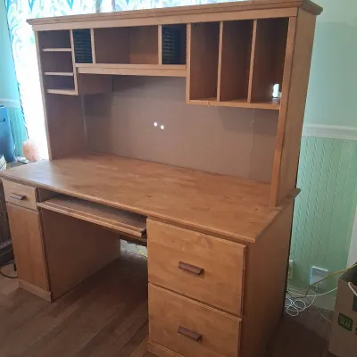 Wooden Computer Desk W/ Hutch 