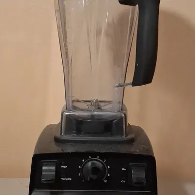 Vitamix 5200 Blender Model: VM0103