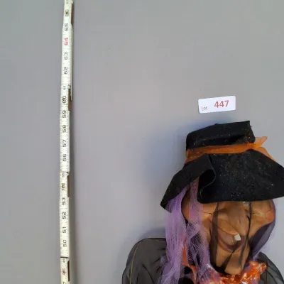 Sale Photo Thumbnail #892