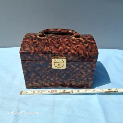 Sale Photo Thumbnail #720