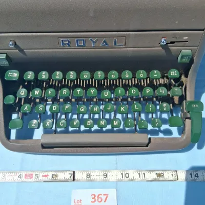 Sale Photo Thumbnail #762