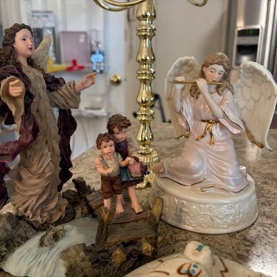 Sale Photo Thumbnail #19