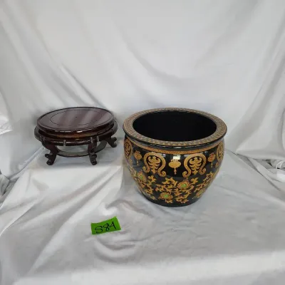 Decorative Planter With Stand