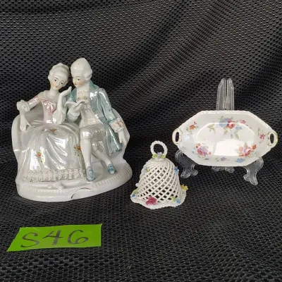 Three decorative Ceramic Pieces