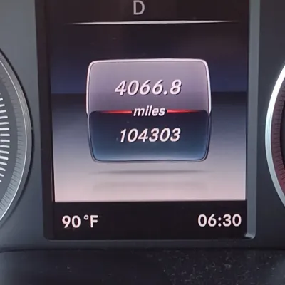Mercedes-Benz GLC 300 4Matic Selenite Gray Four Door with 104,300 Miles