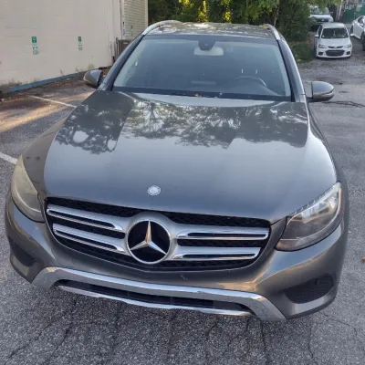 Mercedes-Benz GLC 300 4Matic Selenite Gray Four Door with 104,300 Miles